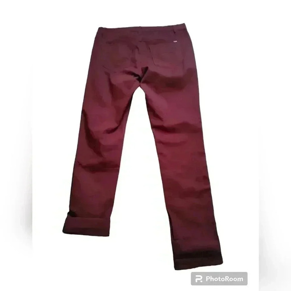 Max Studio Jeans 10 NWT Burgandy - Picture 2 of 3